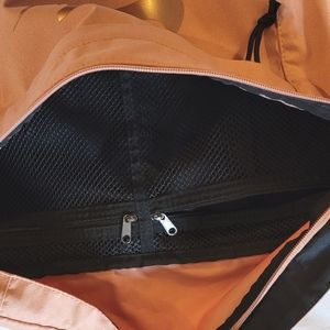 NIKE Tech Hip Pack